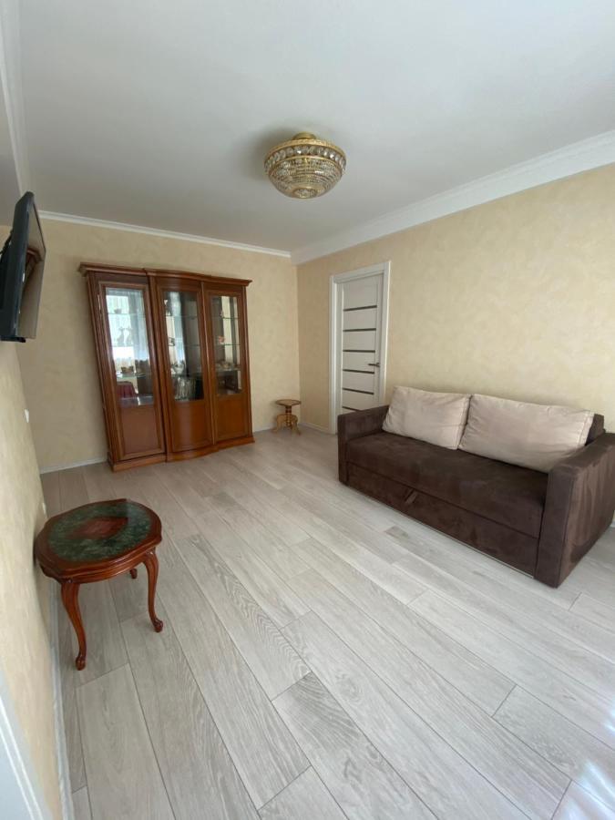 Apartment On Prospiekt Pobiedy 18 Kiev Dış mekan fotoğraf