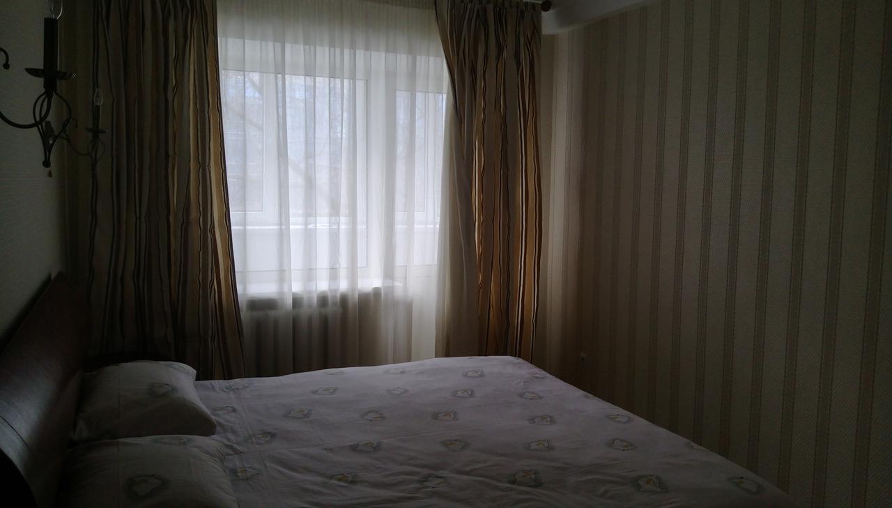Apartment On Prospiekt Pobiedy 18 Kiev Dış mekan fotoğraf
